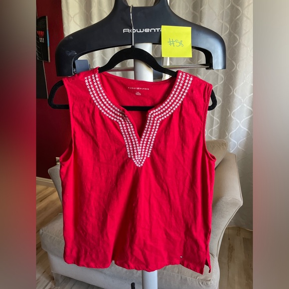 Tommy Hilfiger Women's Sleeveless Embroidered red Top Tank - Picture 2 of 4